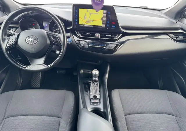 TOYOTA C-HR Style