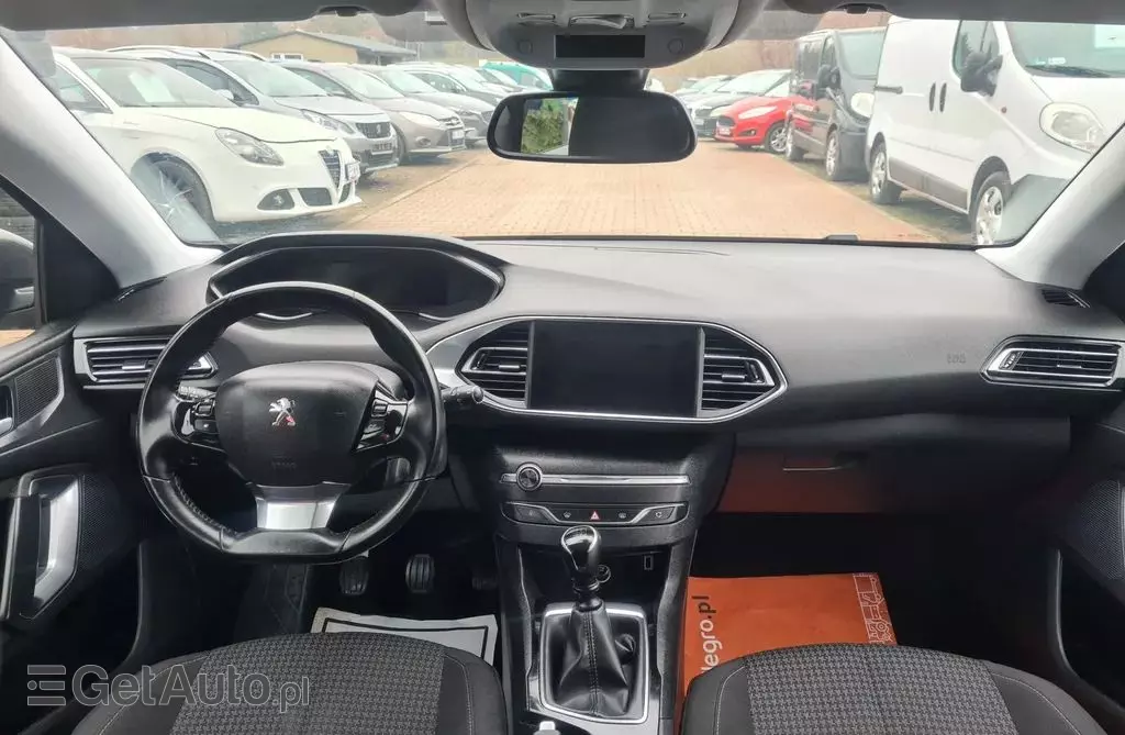 PEUGEOT 308 1.5 BlueHDi (130 KM)