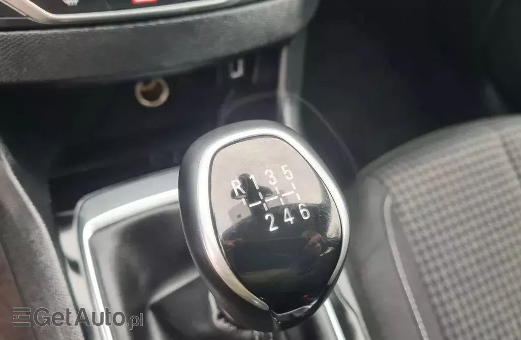 PEUGEOT 308 1.5 BlueHDi (130 KM)