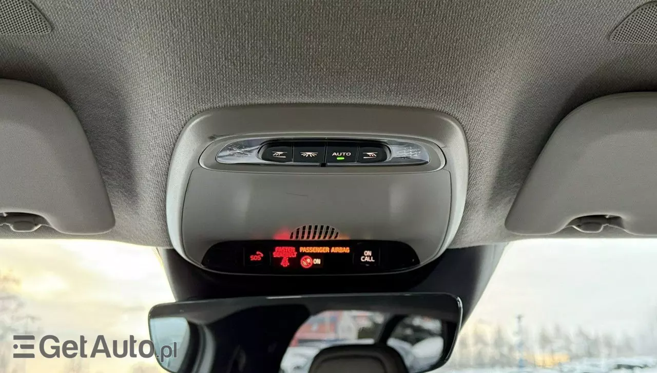 VOLVO XC 40 D3 AWD Momentum Pro