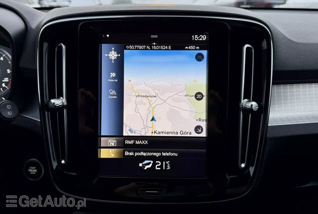 VOLVO XC 40 D3 AWD Momentum Pro