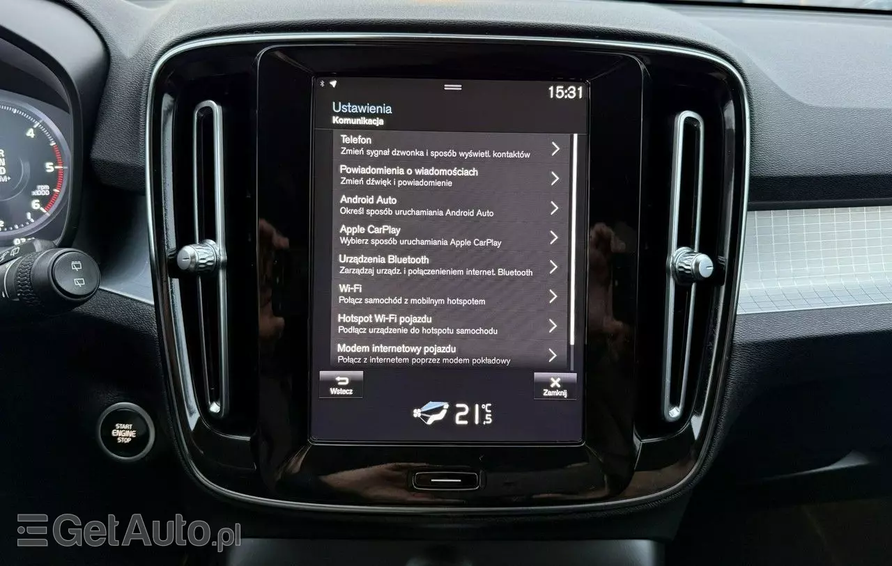 VOLVO XC 40 D3 AWD Momentum Pro