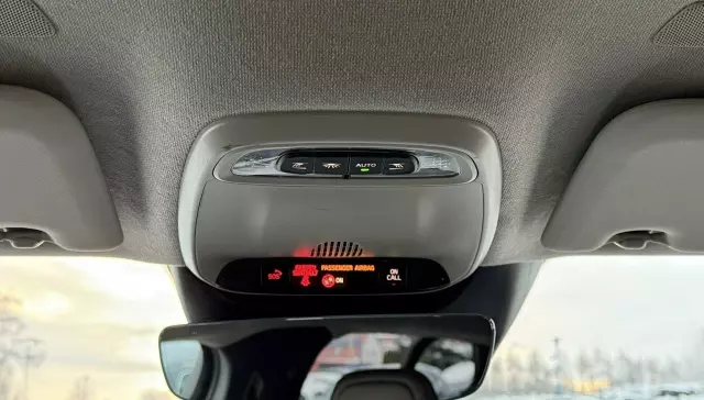 VOLVO XC 40 D3 AWD Momentum Pro