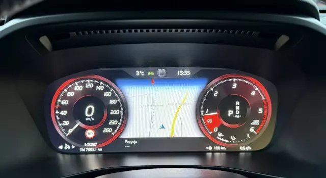 VOLVO XC 40 D3 AWD Momentum Pro