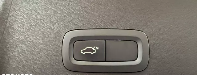 VOLVO XC 40 D3 AWD Momentum Pro