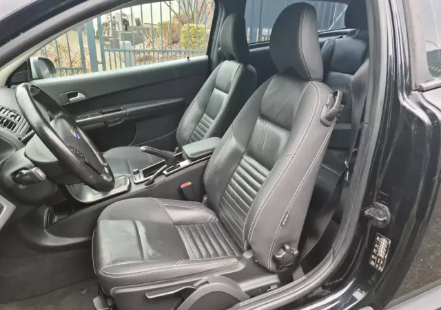 VOLVO C30 D2 DRIVe R-Design