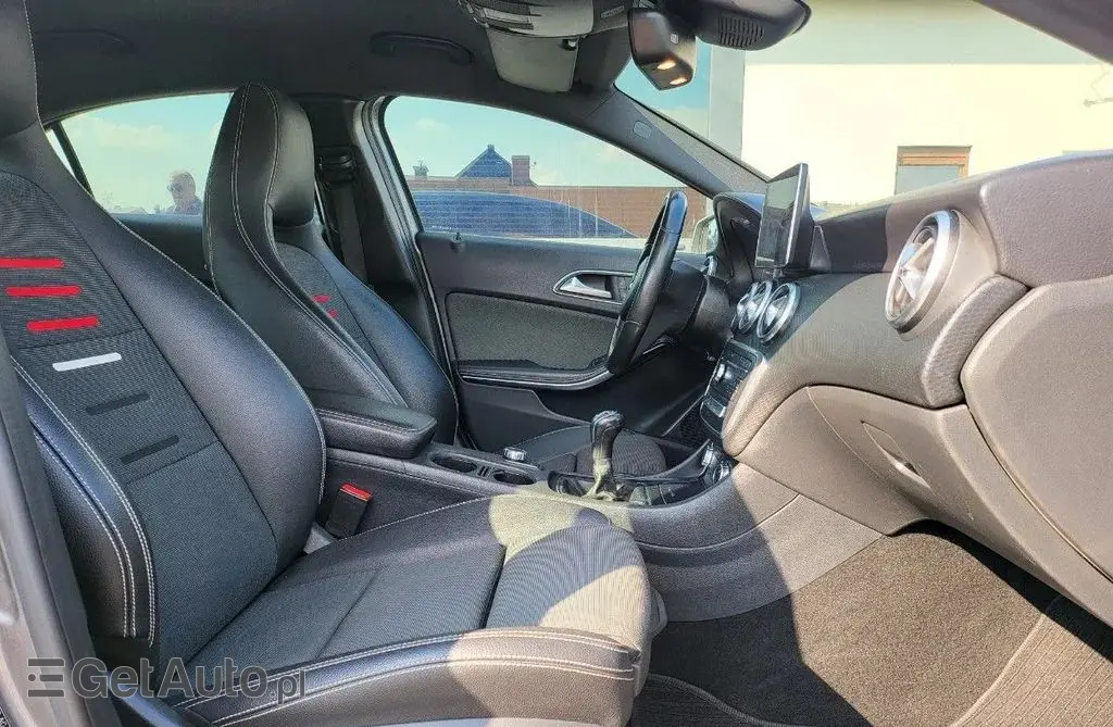 MERCEDES-BENZ Klasa A 