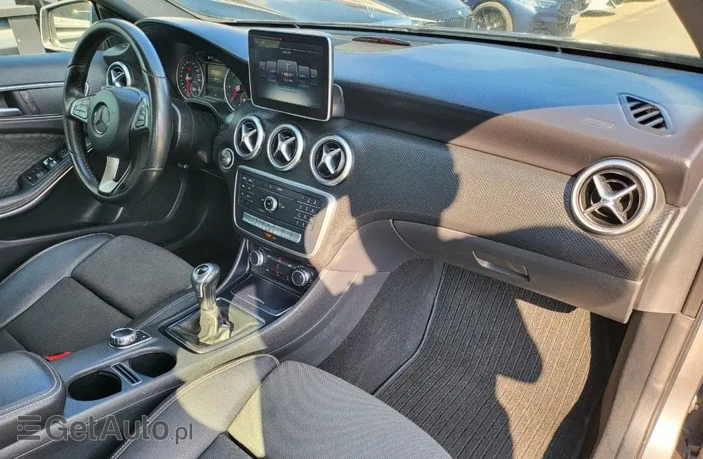 MERCEDES-BENZ Klasa A 