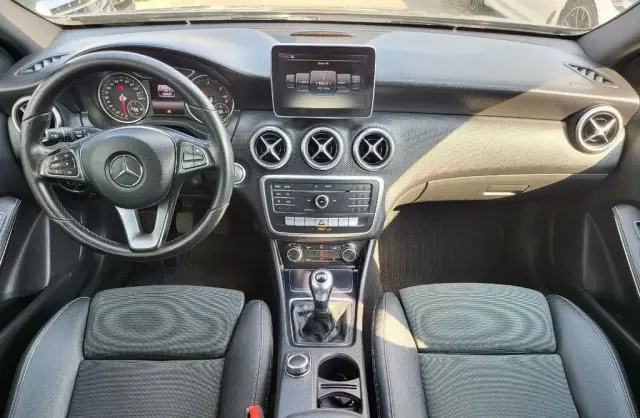 MERCEDES-BENZ Klasa A 