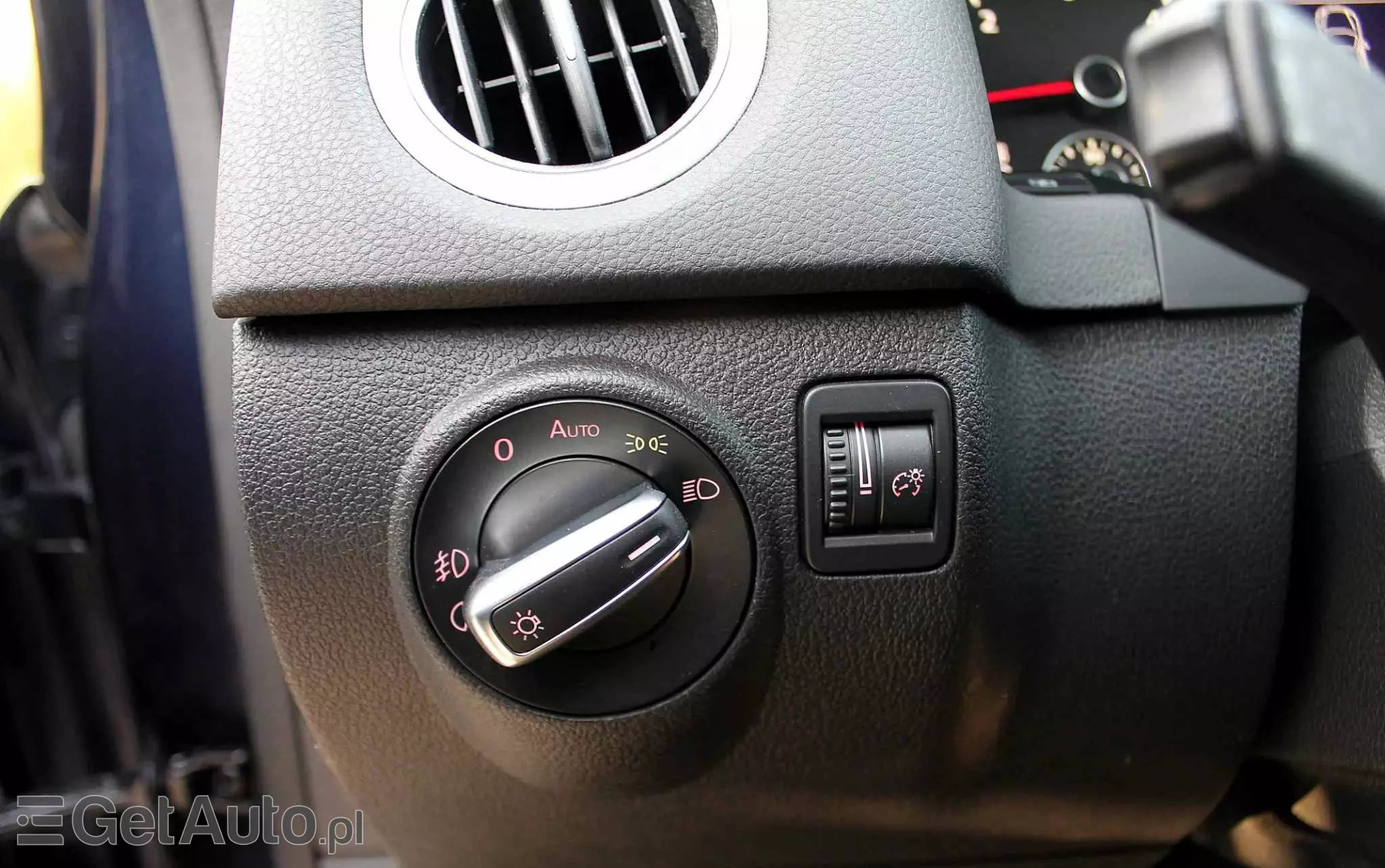 VOLKSWAGEN Tiguan 2.0 TDI BlueMot Sport&Style