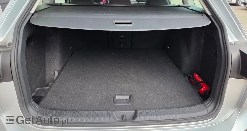 VOLKSWAGEN Golf 2.0 TDI Life