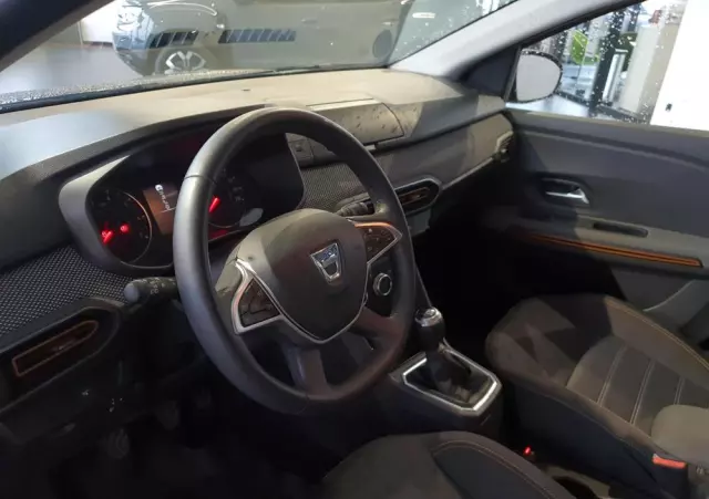 DACIA Sandero Stepway 1.0 TCe Comfort