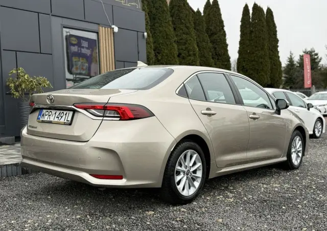 TOYOTA Corolla 1.5 Style