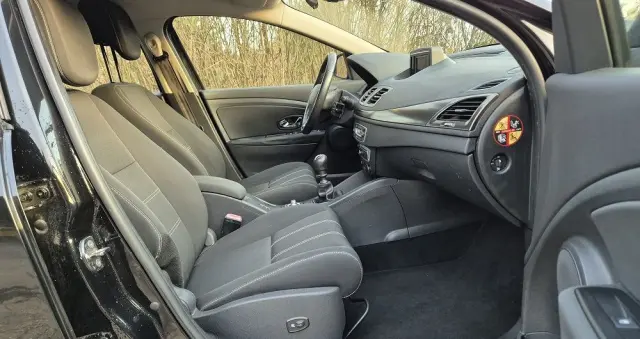 RENAULT Megane 1.6 16V Limited