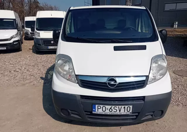 OPEL Vivaro 