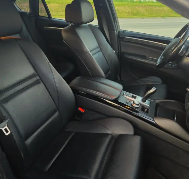 BMW X6 XDrive50i Step