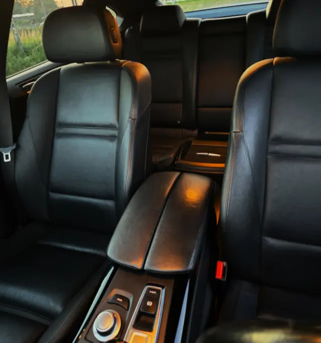 BMW X6 XDrive50i Step