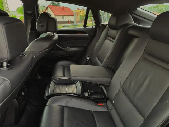 BMW X6 XDrive50i Step