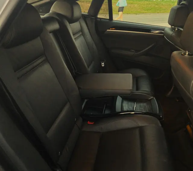 BMW X6 XDrive50i Step