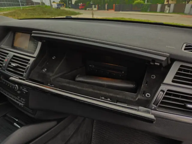 BMW X6 XDrive50i Step