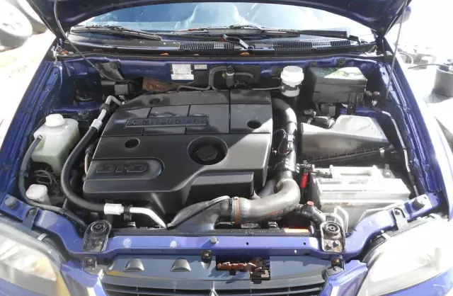 MITSUBISHI Space Star 