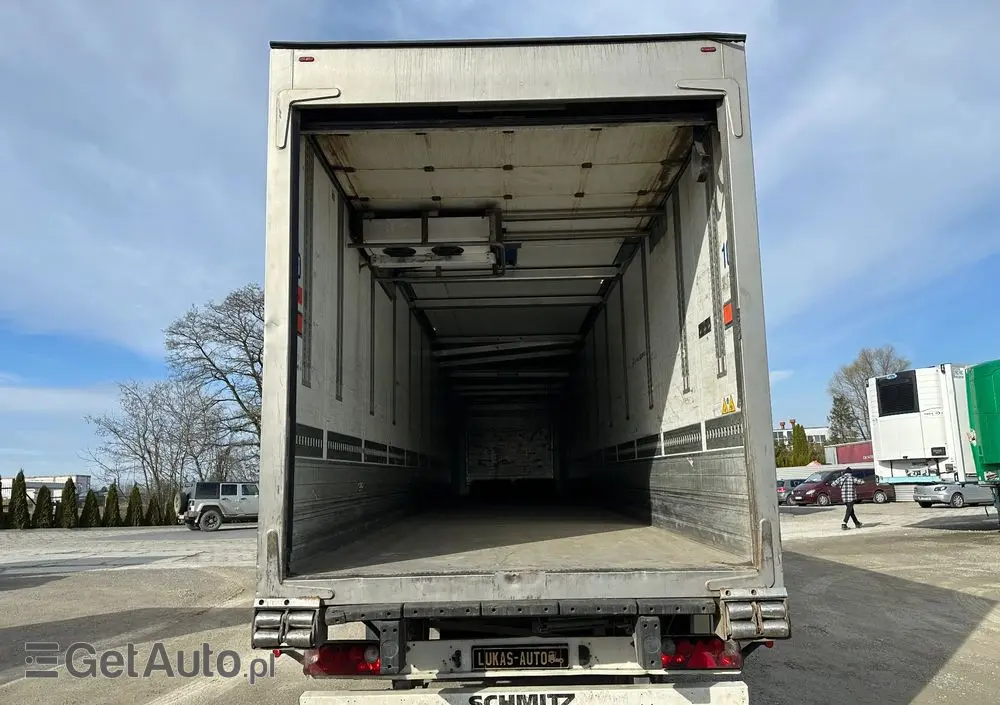 SCHMITZ CARGOBULL OSIE SCHMITZ DOPPELSTOCK CARRIER VECTOR 1850 MT 