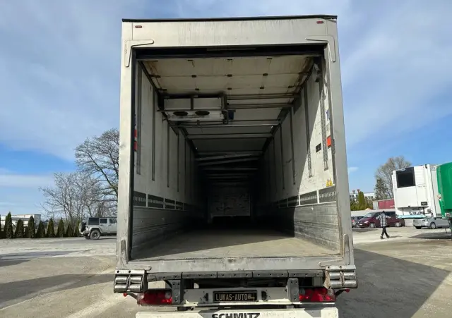 SCHMITZ CARGOBULL OSIE SCHMITZ DOPPELSTOCK CARRIER VECTOR 1850 MT 