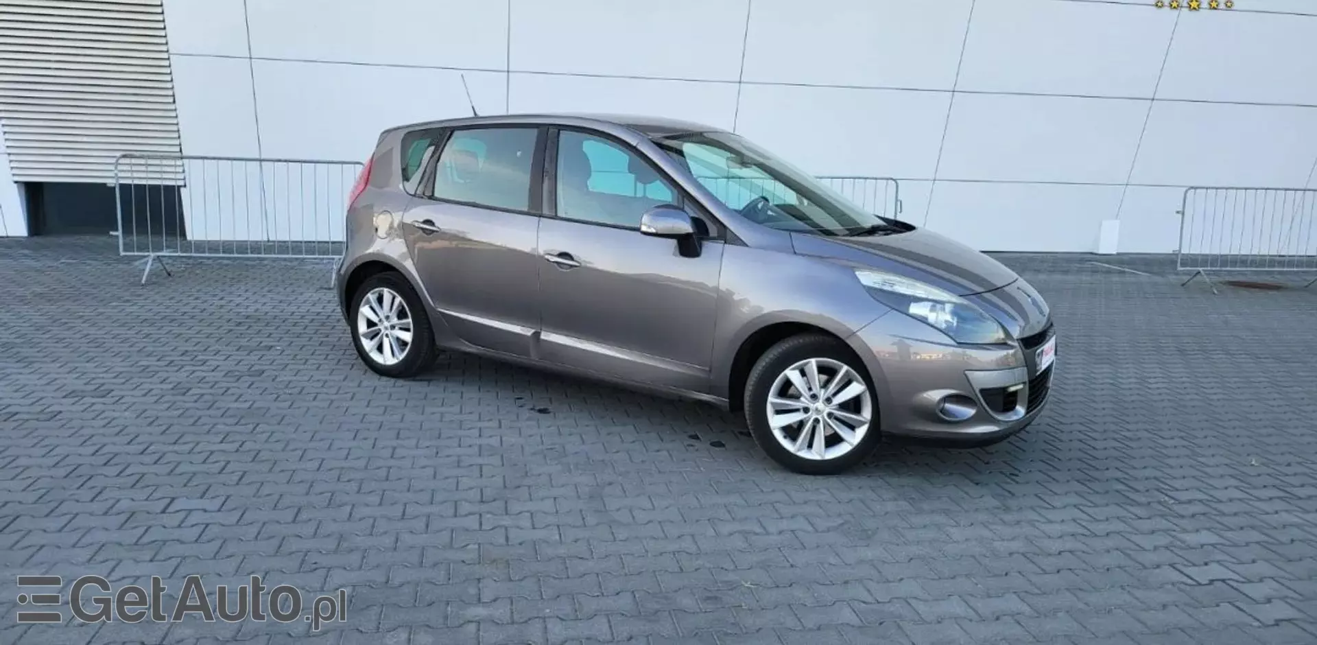 RENAULT Scenic 