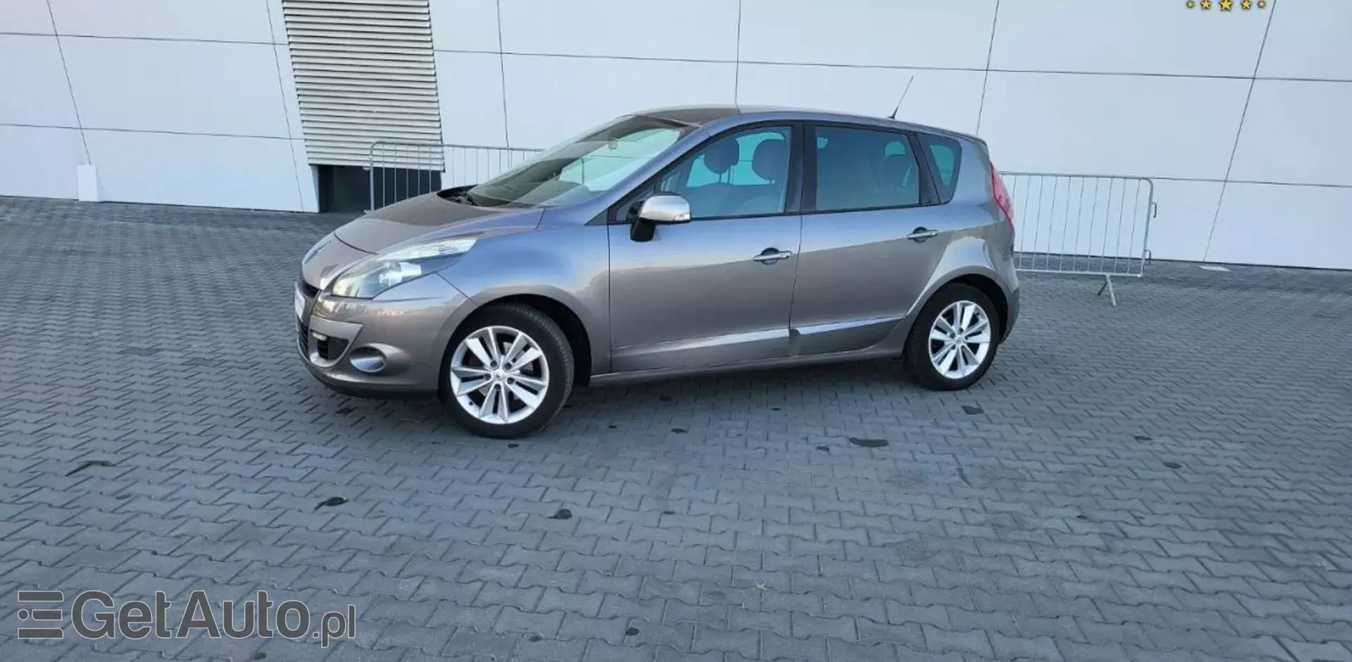 RENAULT Scenic 