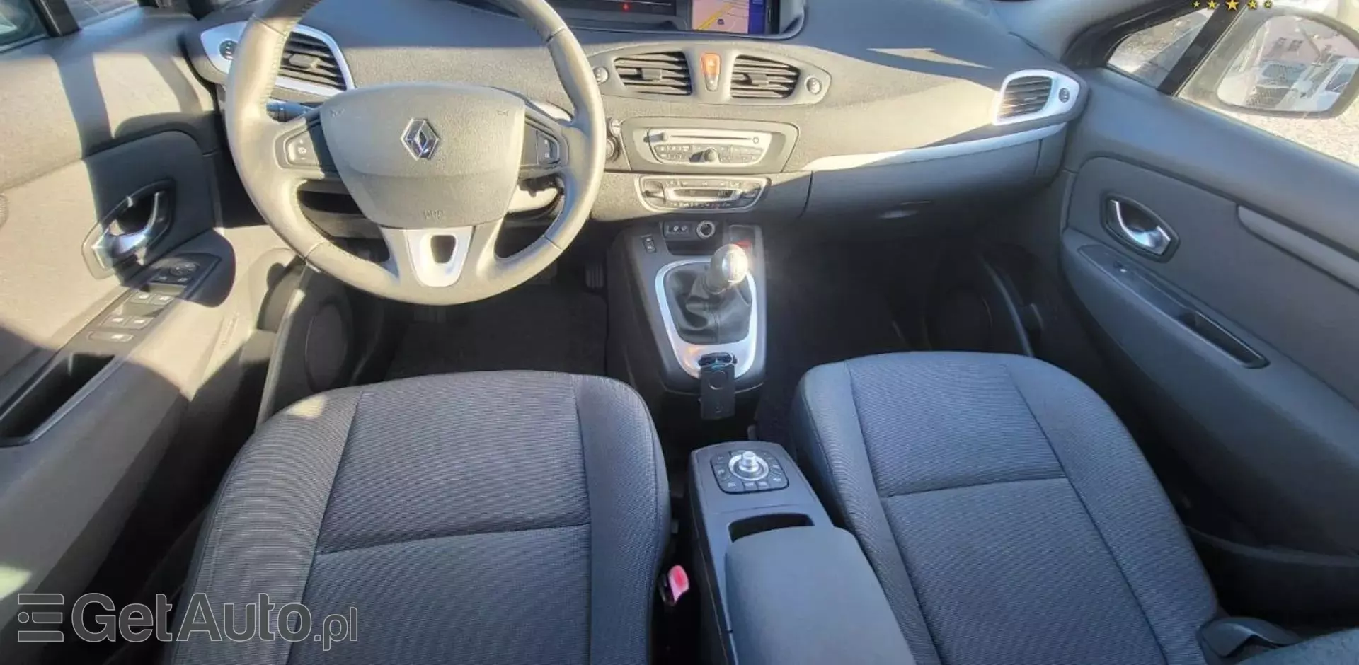 RENAULT Scenic 