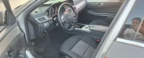 MERCEDES-BENZ Klasa E 