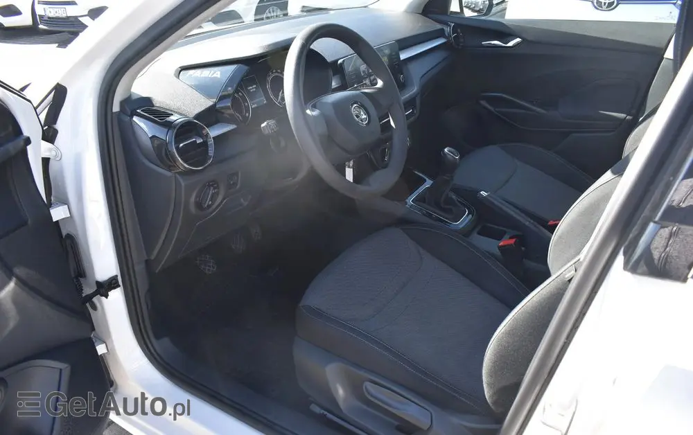 SKODA Fabia 1.0 Ambition
