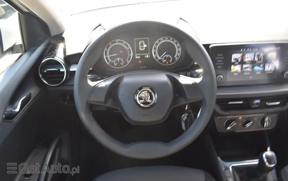 SKODA Fabia 1.0 Ambition