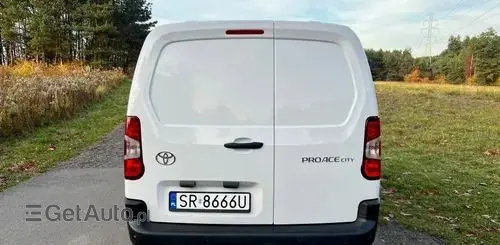 TOYOTA Proace City 