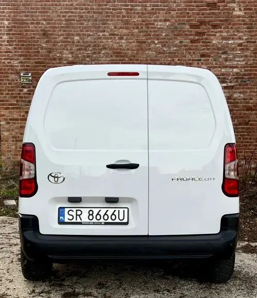 TOYOTA Proace City 