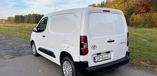 TOYOTA Proace City 