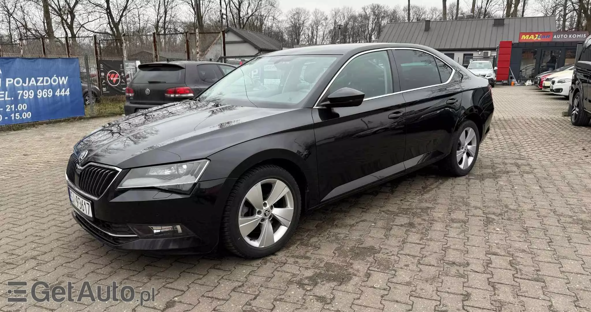 SKODA Superb 