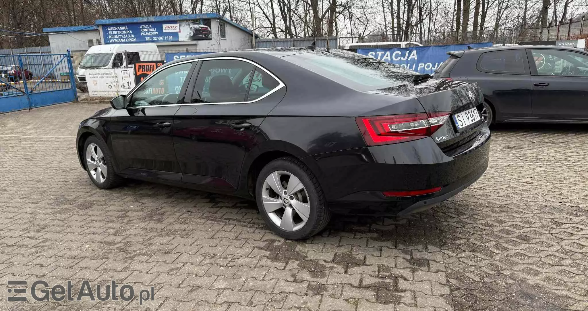 SKODA Superb 