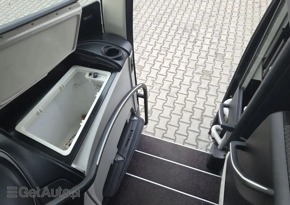 SETRA S 515 HD / SPROWADZONA / GNIAZDKA 230 V / EURO 6 