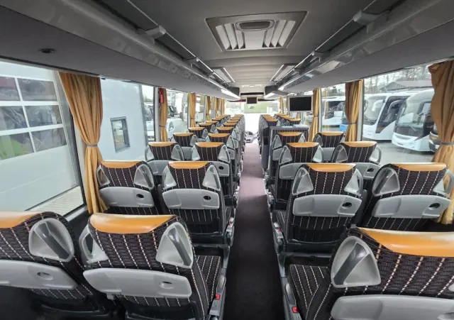 SETRA S 515 HD / SPROWADZONA / GNIAZDKA 230 V / EURO 6 