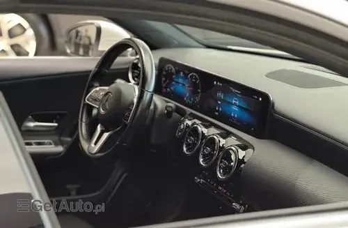 MERCEDES-BENZ Klasa A 