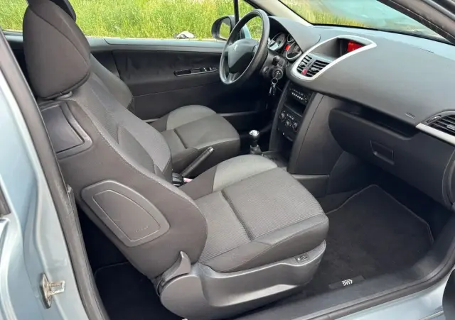 PEUGEOT 207 75 Tendance