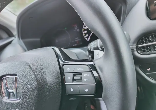 HONDA ZR-V 2.0 i-MMD HEV Sport 2WD CVT