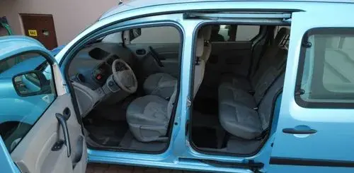 RENAULT Kangoo 