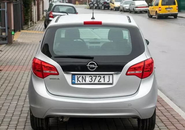 OPEL Meriva 