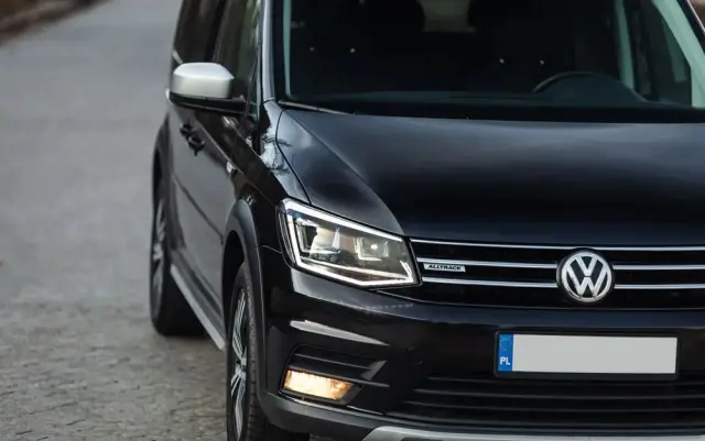 VOLKSWAGEN Caddy 2.0 TDI Comfortline