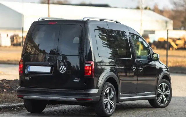 VOLKSWAGEN Caddy 2.0 TDI Comfortline