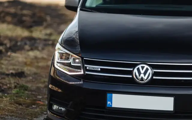 VOLKSWAGEN Caddy 2.0 TDI Comfortline