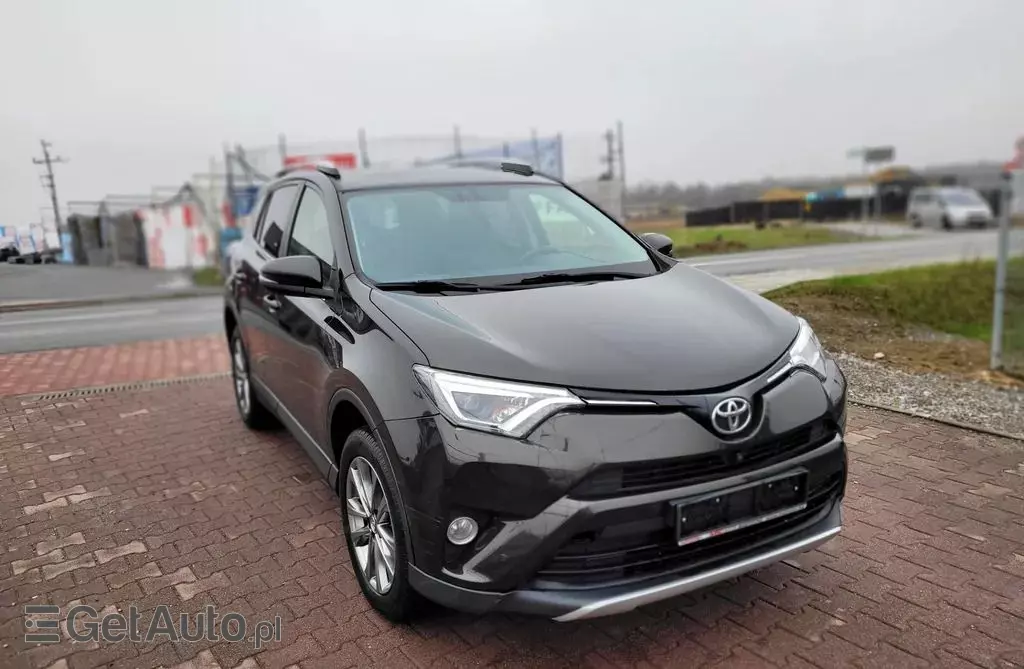 TOYOTA RAV4 