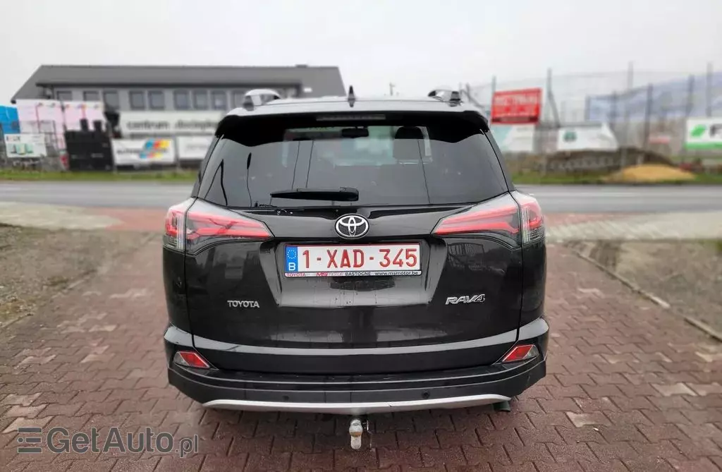 TOYOTA RAV4 